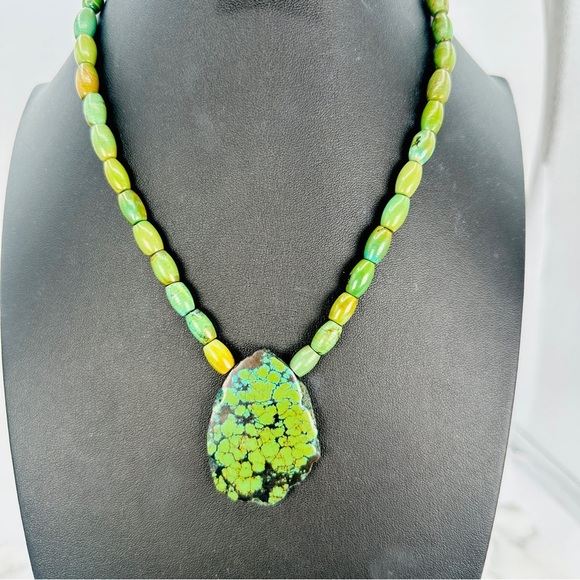 Tibetan Turquoise Stone Pendant Necklace Green Stone Beads Sterling Clasp 17” - Picture 11 of 11